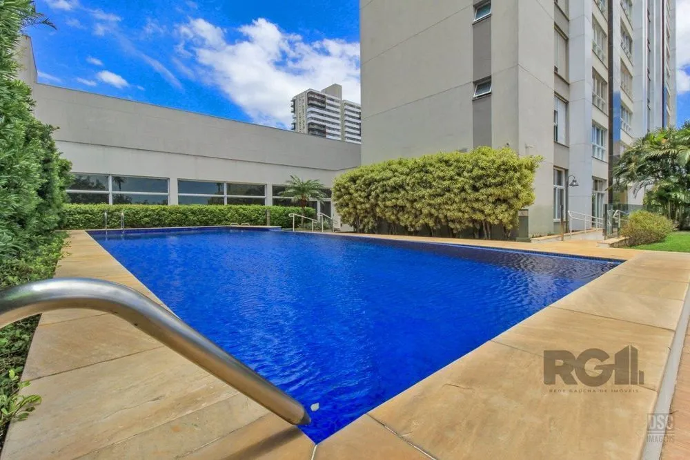 Imagem Apartamento com 3 suítes e 161m² à venda em Petrópolis, Porto Alegre.
