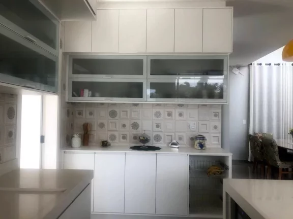 Imagem Linda casa a venda no Condomínio Ninho Verde Eco Residence II - Pardinho/SP.