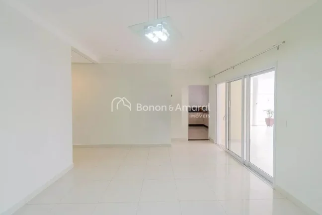 Imagem **Casa para locação no Swiss Park em Campinas com espaço, conforto e privacidade**

Excelente cas...