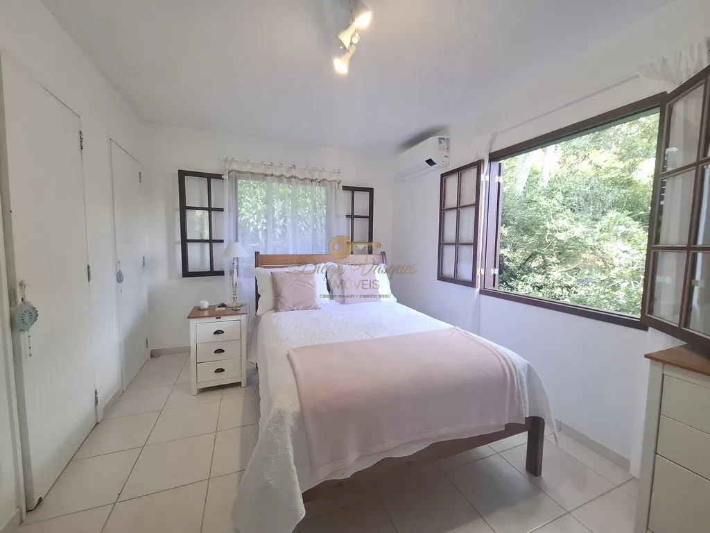 Imagem Casa para Venda em Teresópolis / RJ no bairro Albuquerque