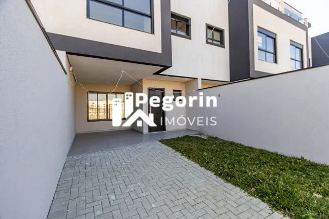 Imagem Casa sobrado no bairro Cajuru, em Curitiba-PR