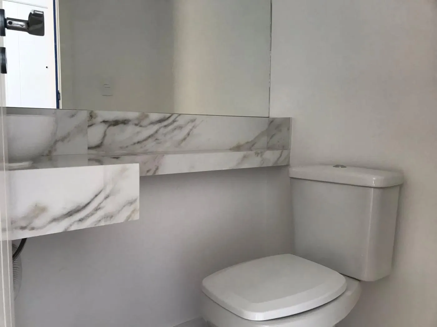 Imagem Apartamento para Venda em Itapema, Meia Praia, 3 dormitórios, 3 suítes, 4 banheiros, 2 vagas