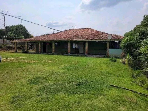 Imagem Chácara com 1.8000 metros de terreno + área verde OPORTUNIDADE!!!