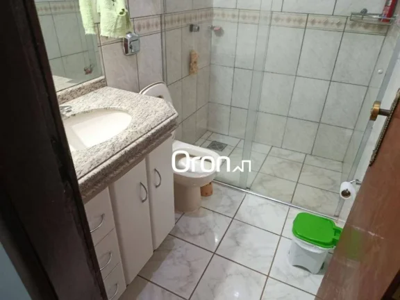 Imagem Sobrado à venda, 500 m² por R$ 1.750.000,00 - Condomínio Parque dos Cisnes - Goiânia/GO