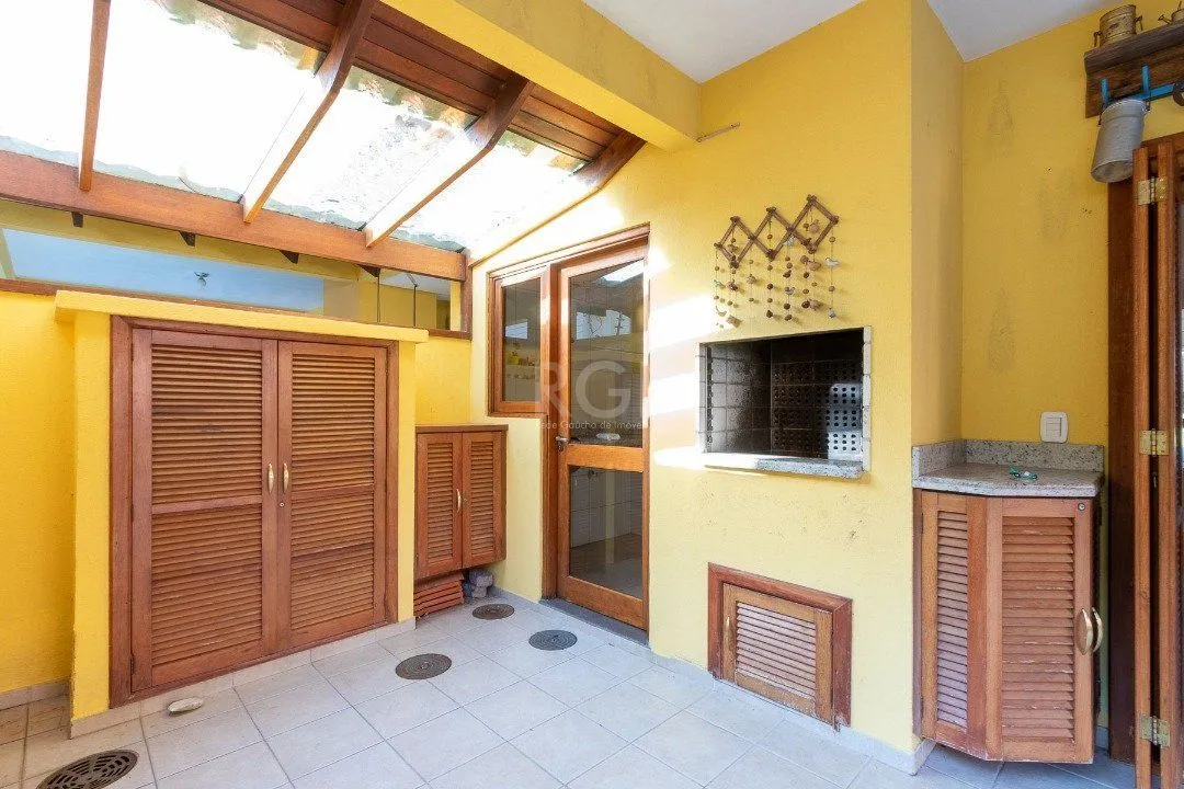 Imagem Casa Condominio para Venda - 174.34m², 3 dormitórios, sendo 1 suites, 2 vagas - Espírito Santo