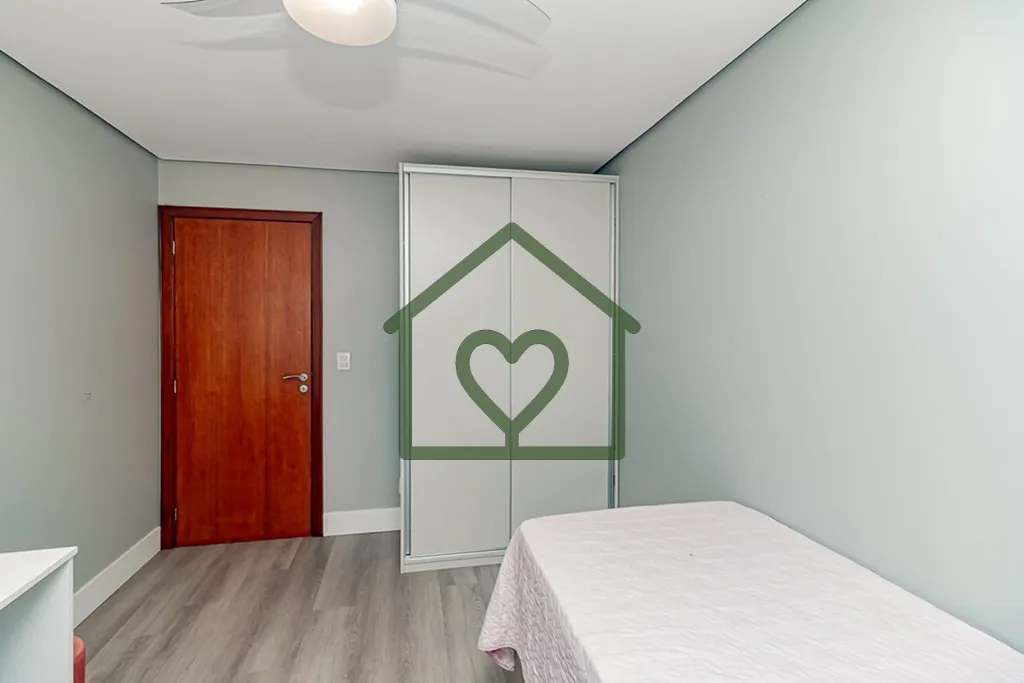 Imagem Cobertura impecável, pronta para morar, semi mobiliada, 289m2, amplo living todo em porcelanato com...