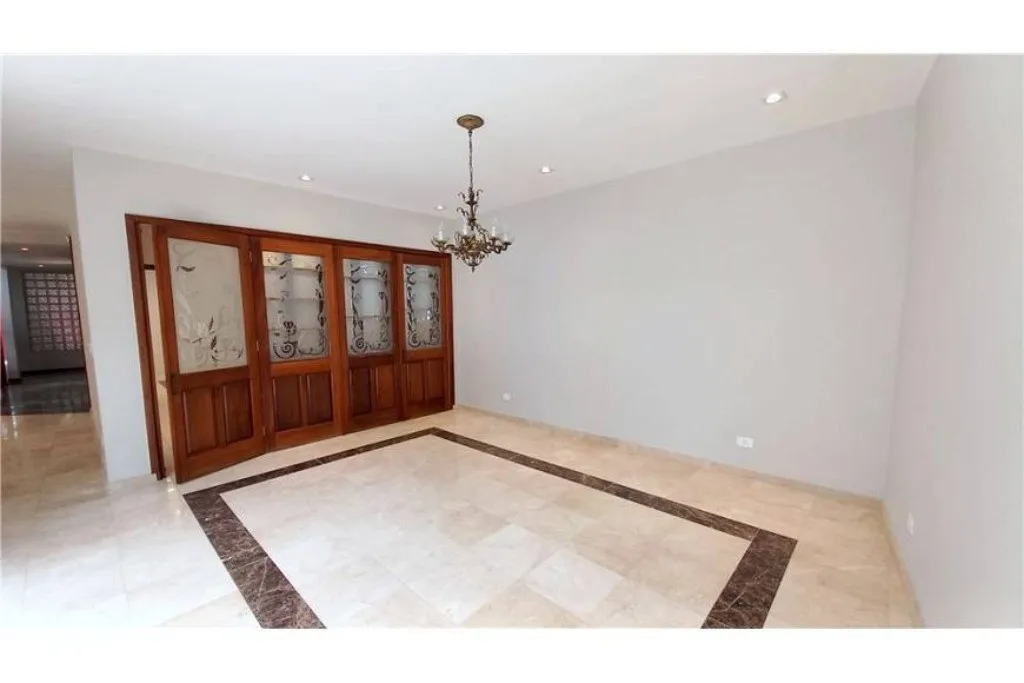 Imagem Alugar casa com 3 suítes em Vila Nova Conceição São Paulo SP