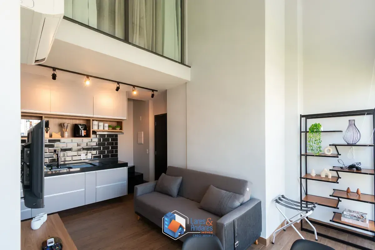 Imagem Duplex para venda em Pinheiros com 2 quartos, sendo 1 suíte, 64m²