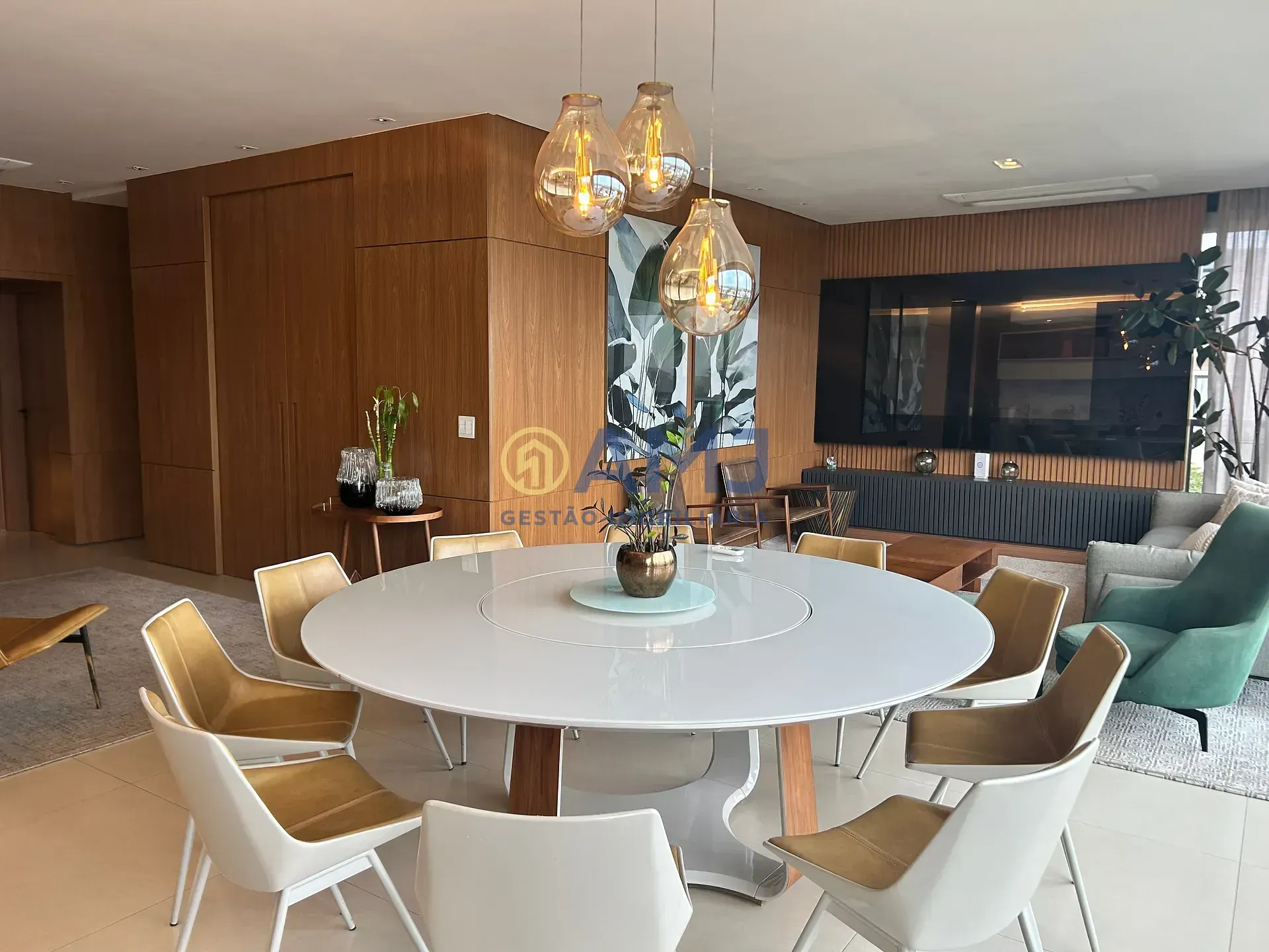 Imagem ALTO PADRÃO MOBILIADA E DECORADA | PORTAL DO SOL MENDANHA - GOIÂNIA