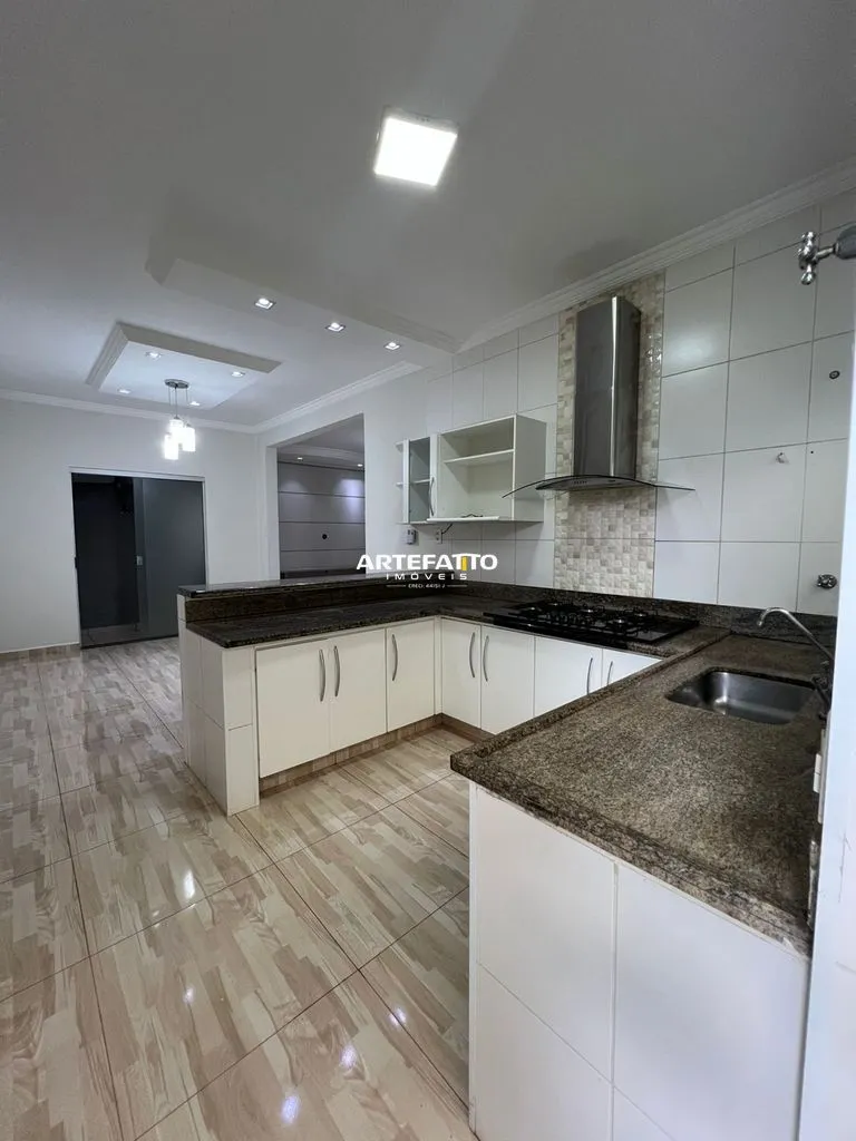Imagem Casa à venda em Franca, Parque Santa Adélia, com 3 quartos, 220m2