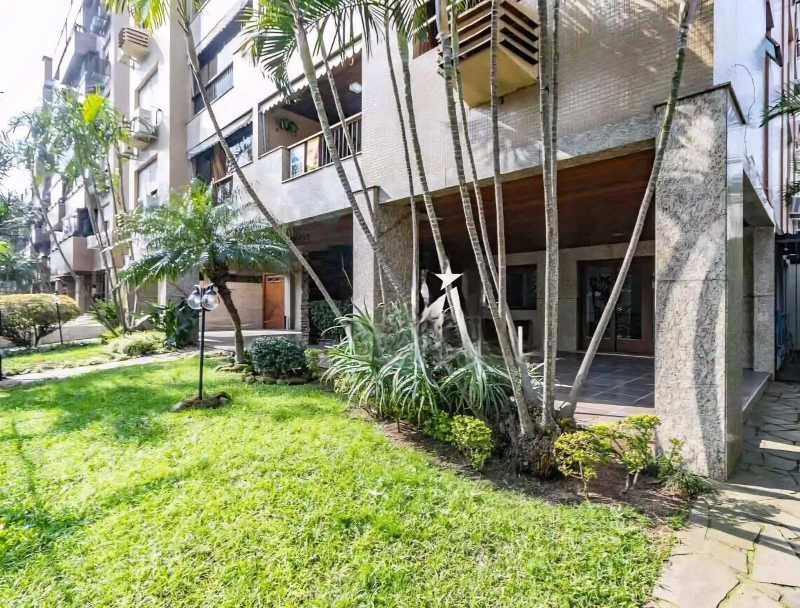 Imagem Apartamento no Bairro Jardim Lindóia -3 DORMITÓRIOS - 1 SUÍTE - 1 VAGA