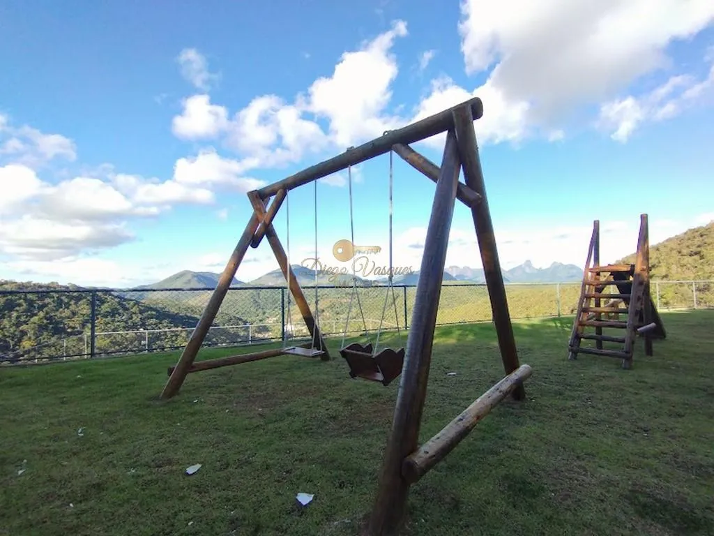 Imagem Terreno em Condomínio para Venda em Teresópolis / RJ no bairro Albuquerque