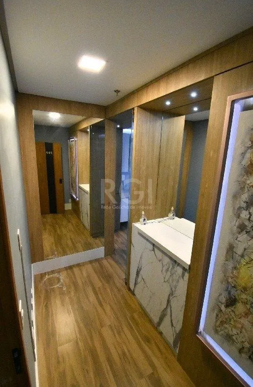 Imagem Conjunto/Sala para Venda - 25.81m², 0 dormitórios, Menino Deus