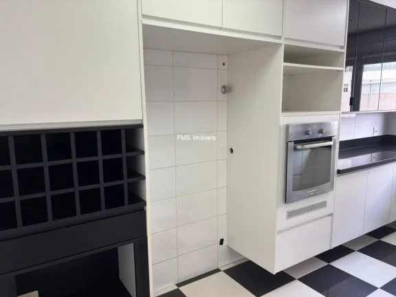 Imagem Apartamento à venda no Campo Belo: 4 quartos, 4 suítes, 6 banheiros, 4 vagas, 223m²