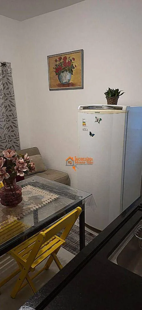 Imagem Casa com 1 dormitório para alugar, 50 m² por R$ 2.000,00/mês - Jardim Santa Mena - Guarulhos/SP