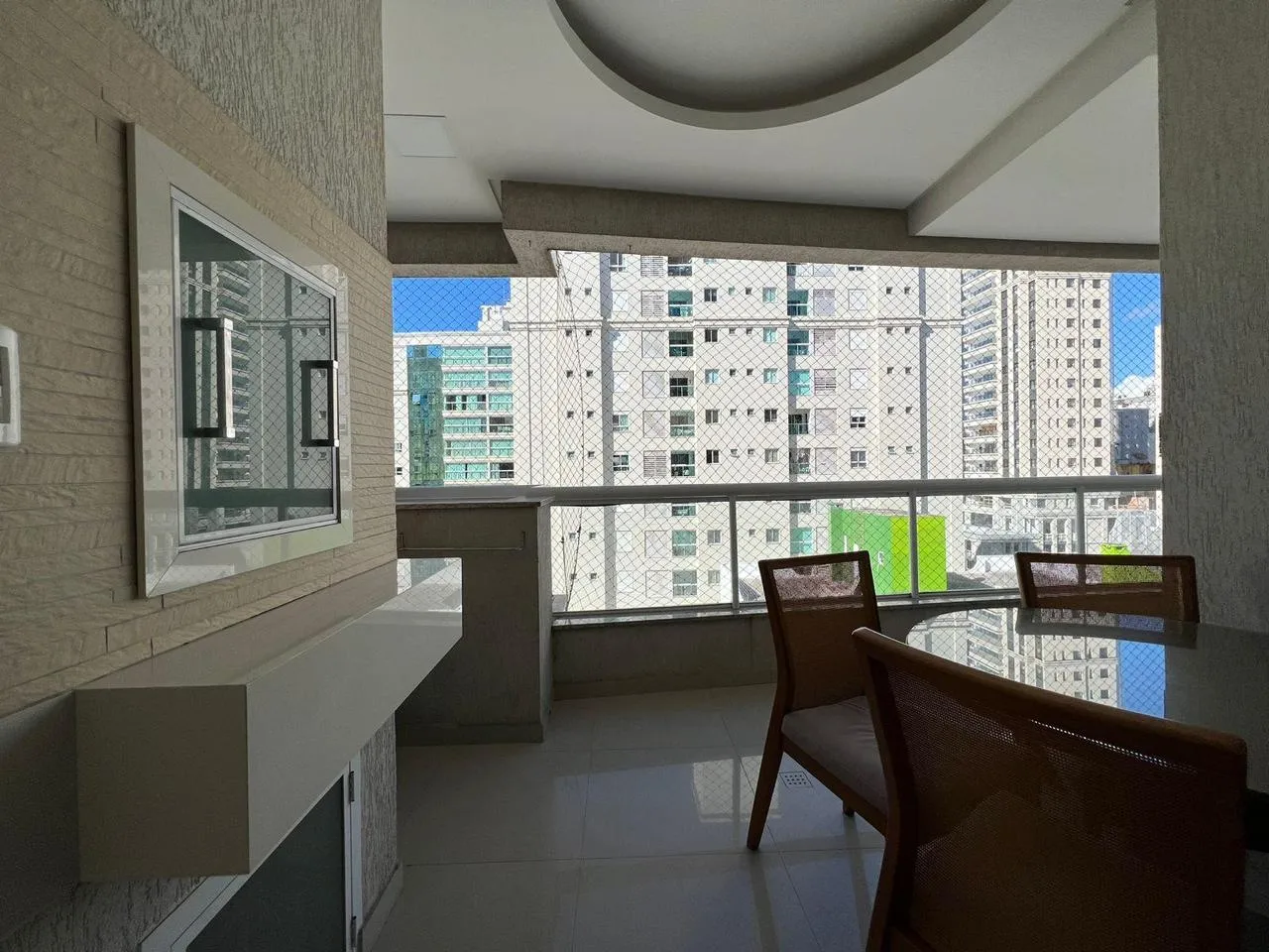 Imagem Apartamento com vista para o mar à venda com 137m2 por R$ 2.850.000,00