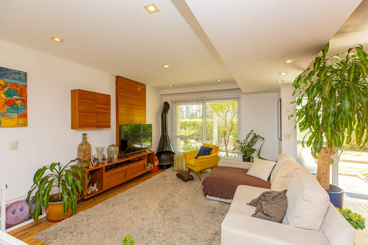 Imagem Casa no condomínio Town House para venda com 3 quartos, sendo 1 suíte, 107m2