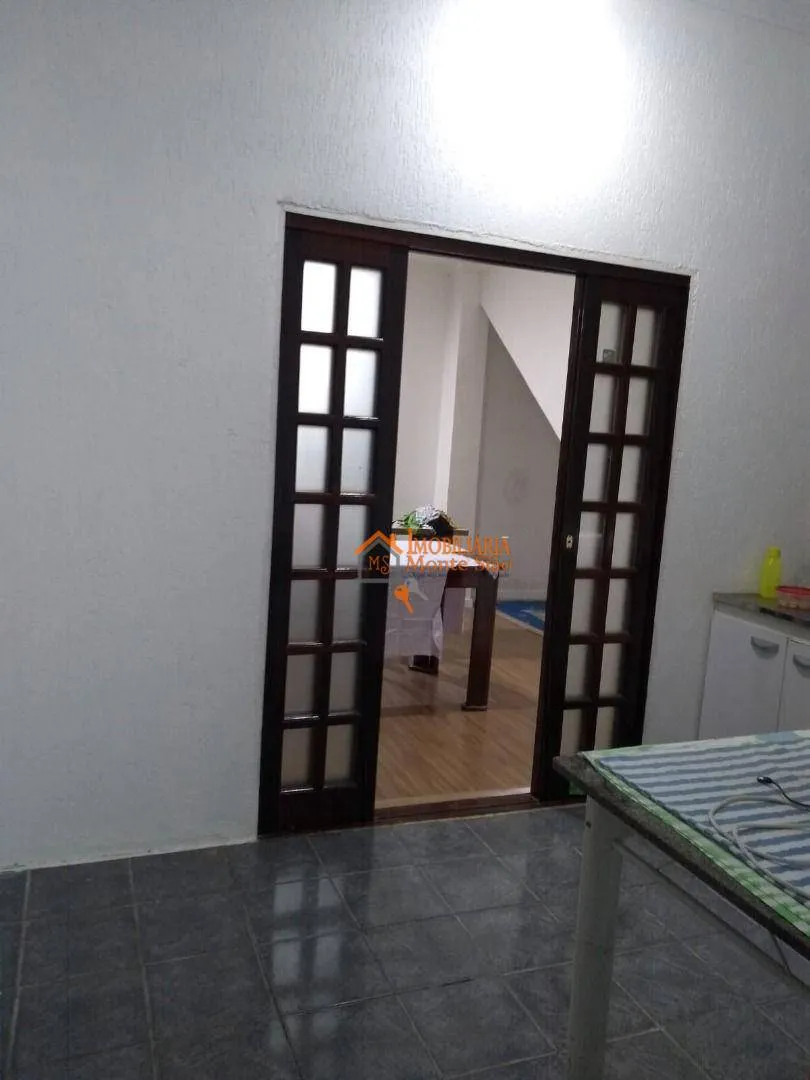 Imagem Sobrado com 3 dormitórios à venda, 270 m² por R$ 954.000,00 - Vila Hulda - Guarulhos/SP