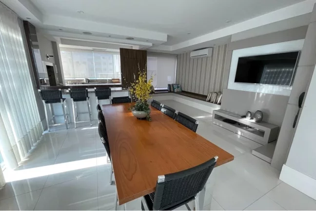 Imagem Apartamento à venda em Balneário Camboriú, Centro, com 3 quartos, 163m2