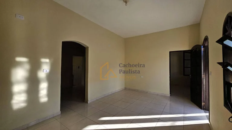 Imagem Casa com 3 dormitórios à venda - Centro - Cachoeira Paulista/SP