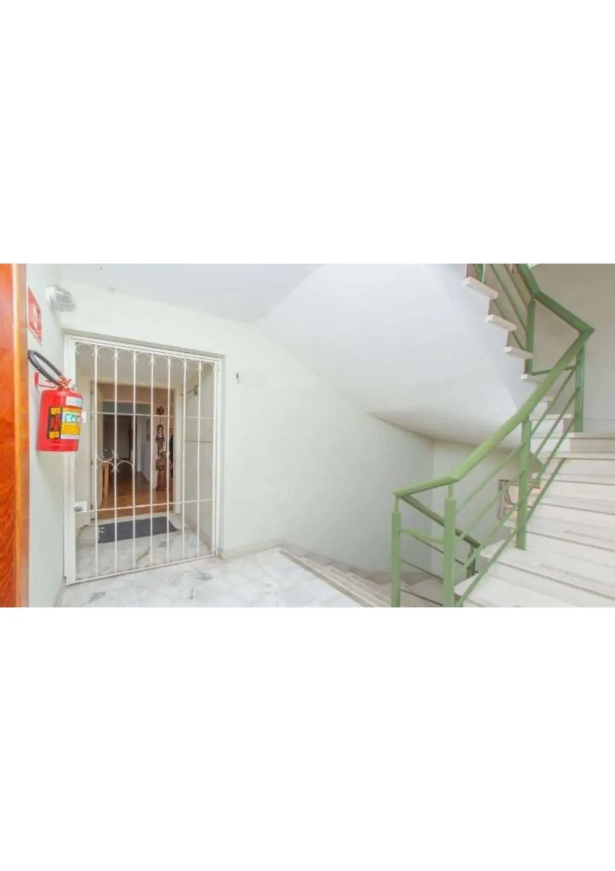Imagem Apartamento 3 dormitórios com vaga px ao Hospital de Clínicas