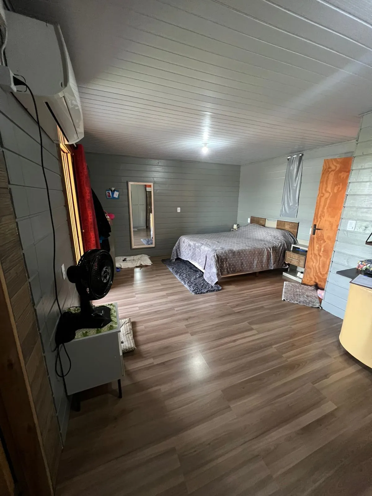Imagem Belíssima Casa no bairro Restinga 2 Dormitórios sendo um uma suite