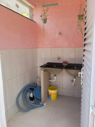 Imagem Deslumbrante Sobrado no Condomínio Ninho Verde 2 - Perfeito para Sua Família!