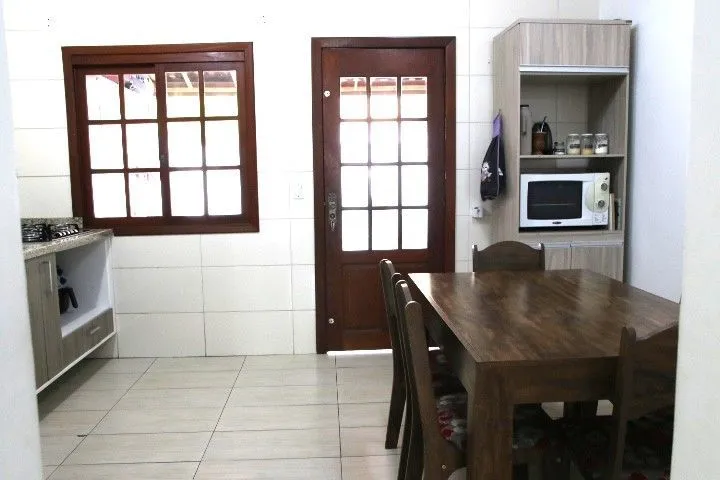 Imagem Casa sobrado na Hípica de 2 dormitórios e 2 vagas