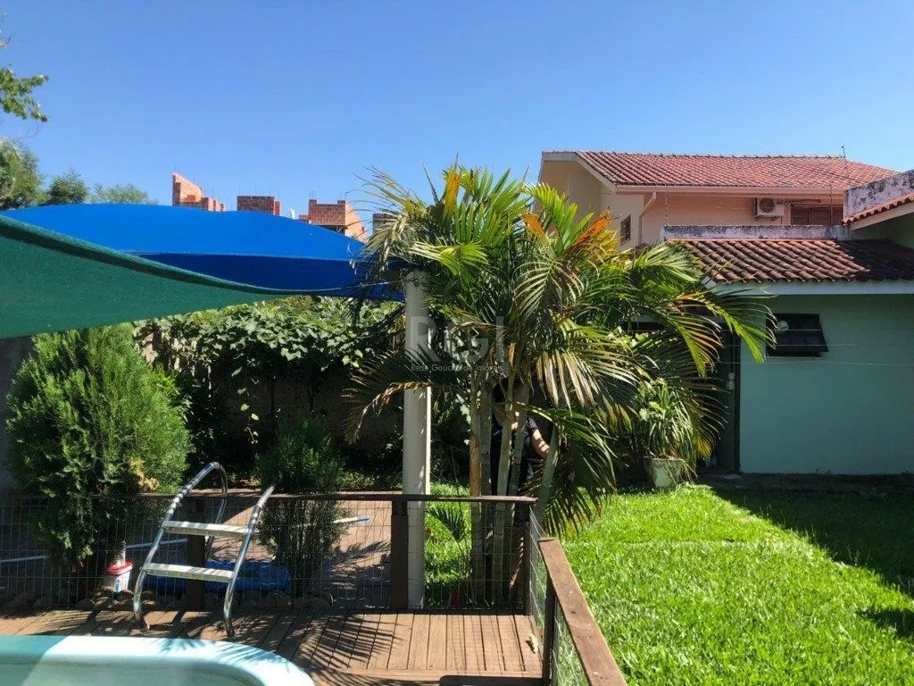 Imagem Casa para Venda - 180.19m², 3 dormitórios, sendo 1 suites, 2 vagas - Camobi