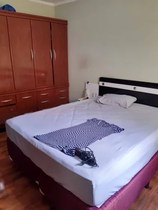 Imagem CASA COM 2 QUARTOS 1 BANHEIRO 115M²- JD. SANTA CECILIA- (SOMENTE À VISTA)