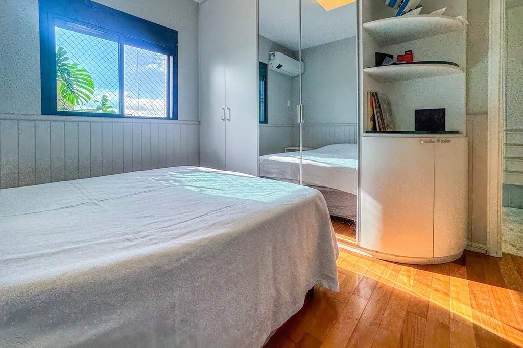 Imagem Apartamento à venda em São Paulo, Aclimação, com 3 quartos, 236m2
