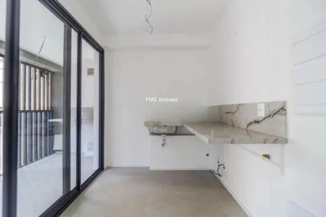 Imagem Apartamento à venda no Jardim Paulista, São Paulo-SP: 2 quartos, 1 suíte, sala, 2 banheiros, 1 vaga - 70m² de área!