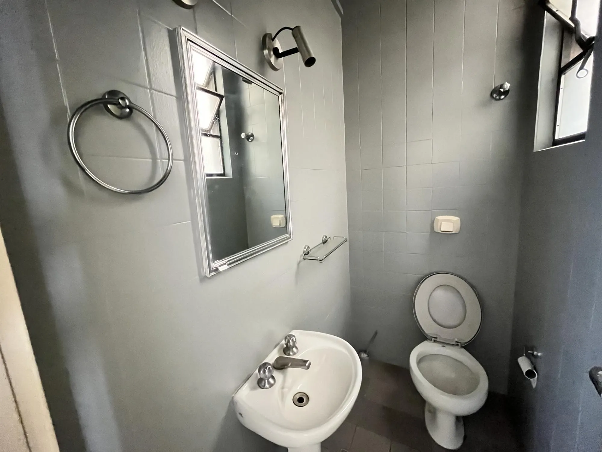 Imagem Apartamento de 3 quartos, churrasqueira e 1 vaga de garagem bairro Petrópolis