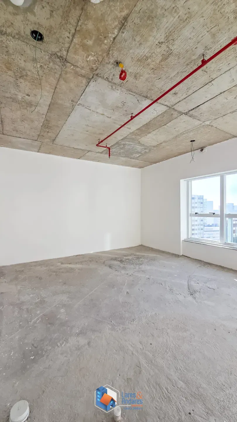 Imagem Conjunto comercial para venda em Liberdade, 61m²