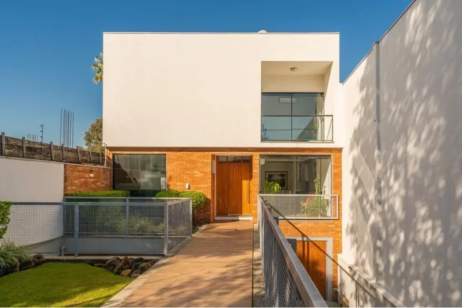 Imagem Casa para venda no bairro Medianeira em Porto Alegre