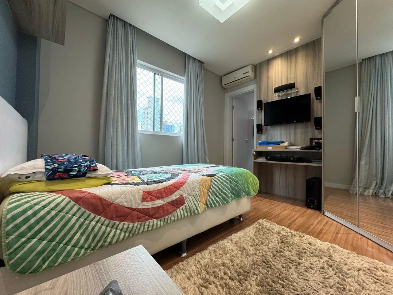Imagem Apartamento à venda com 140m2 por R$ 1.650.000,00