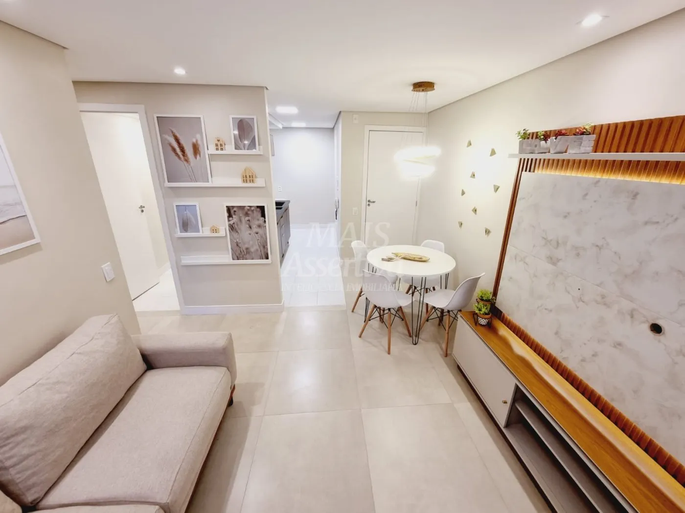 Foto do imóvel Ótimo apartamento à venda em POA - 2 dormitórios