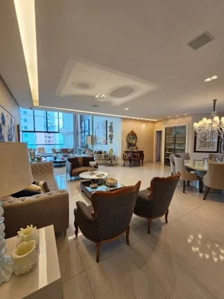 Imagem Apartamento decorado alto padrão com quatro suíte a venda no Panamby em Horto Florestal