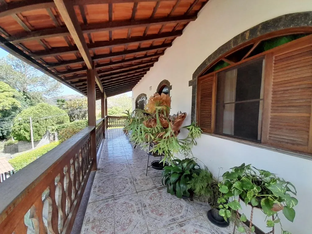 Imagem Casa para Venda em Teresópolis / RJ no bairro Cascata do Imbuí