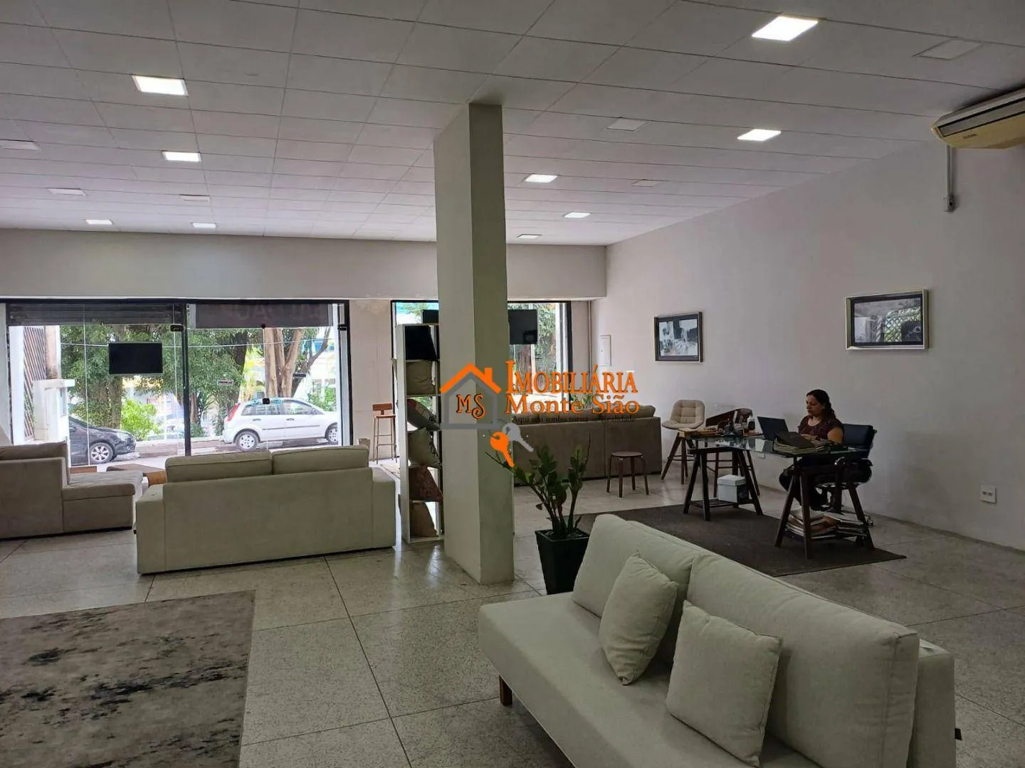 Imagem Salão à venda, 200 m² por R$ 1.500.000,00 - Vila Galvão - Guarulhos/SP