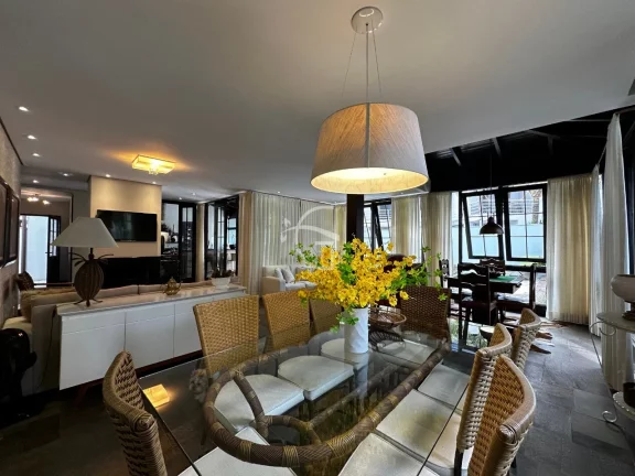 Imagem CASA RESIDENCIAL em JOINVILLE - SC, AMÉRICA