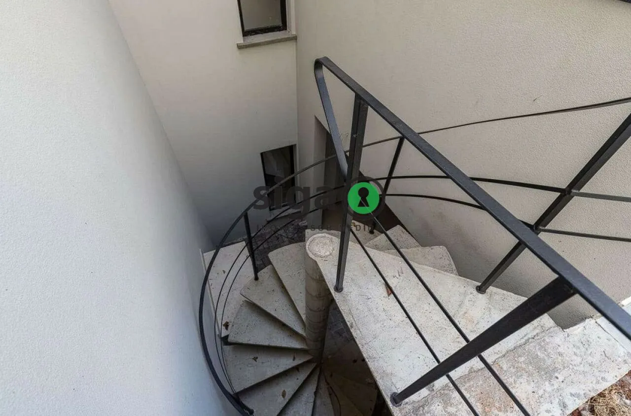 Imagem Casa em condomínio à Venda no Alto da Boa Vista com 4 quartos