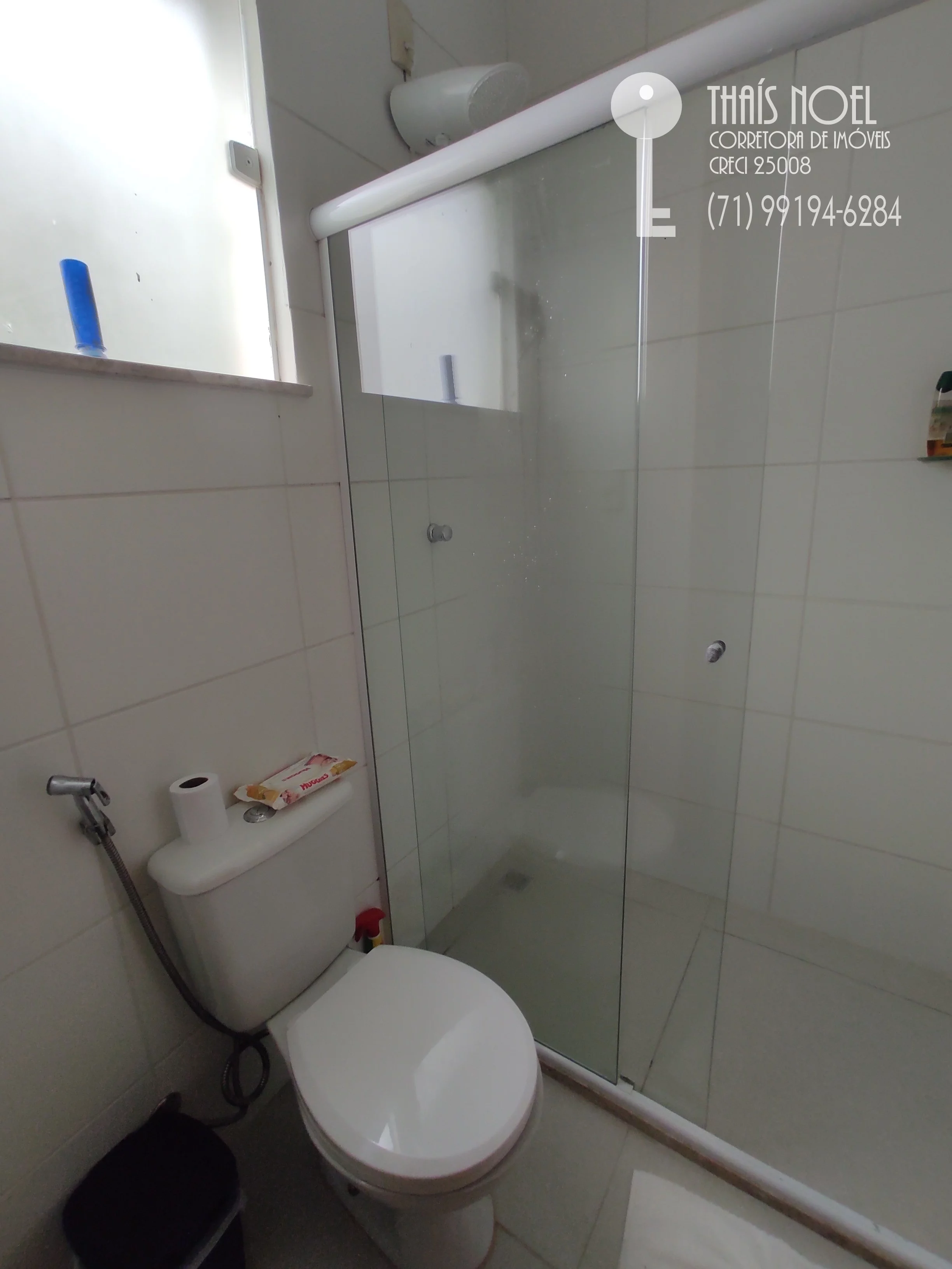 Imagem CASA DE 4/4 E 3 VAGAS EM CONDOMÍNIO FECHADO DE BURAQUINHO (LAURO DE FREITAS)