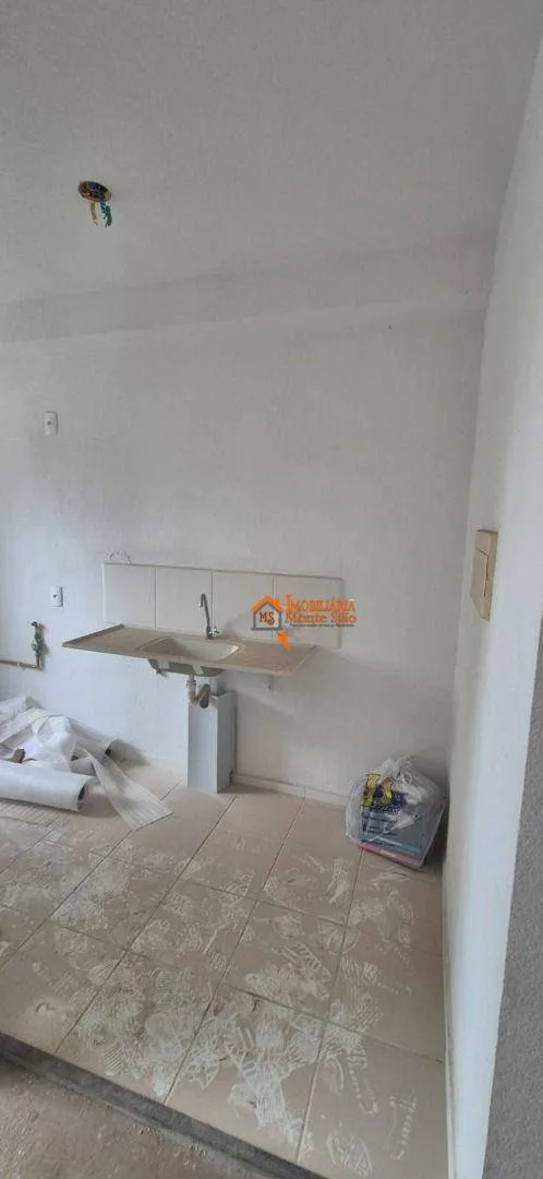 Imagem Apartamento com 2 dormitórios à venda, 44 m² por R$ 190.000,00 - Vila Nova Bonsucesso - Guarulhos/SP