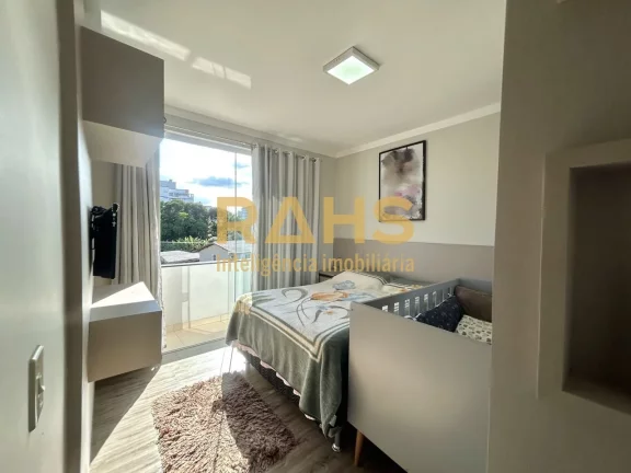 Imagem Ótimo apartamento semi mobiliado localizado no bairro Saguaçu, no inicio da Carlos Benack, próxim...
