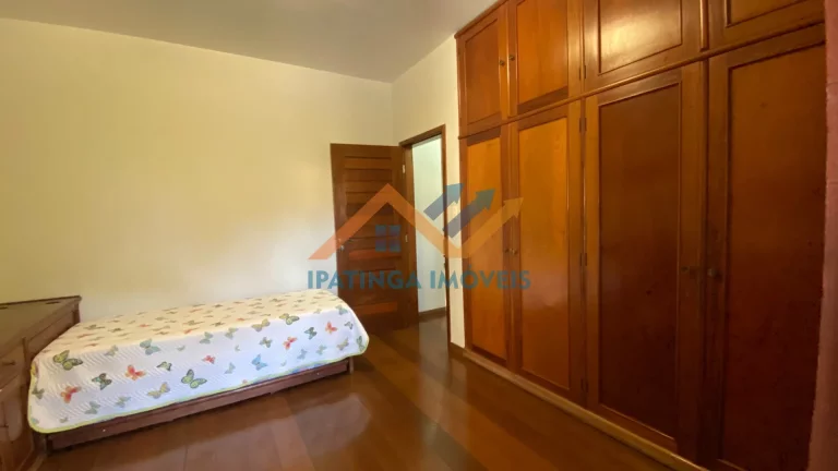 Imagem Casa com 4 quartos á venda no bairro Iguaçu
