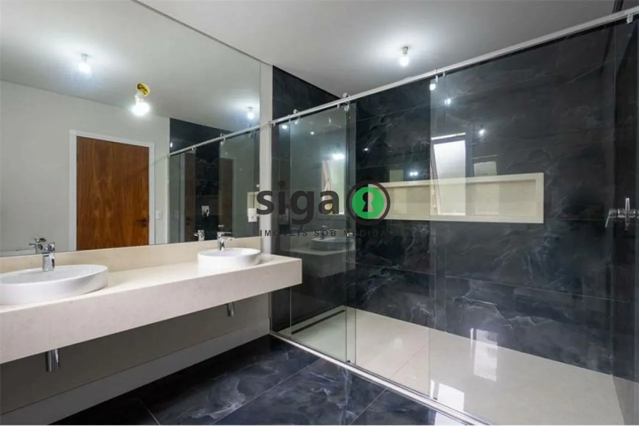Imagem Linda casa nos Jardins à venda de 724m2 área construída, 4 suítes 3 vagas de garagem