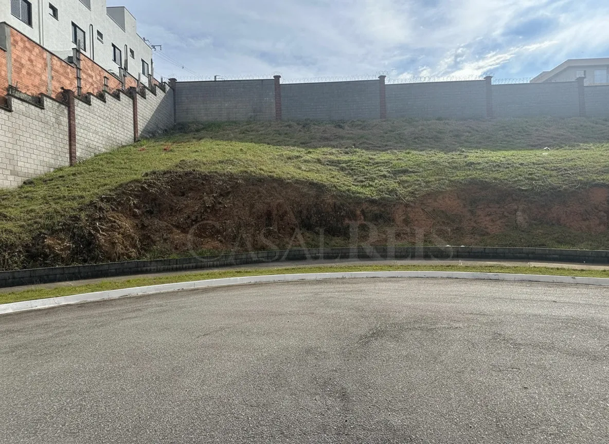 Imagem Terreno 561 m² à venda em Centreville, Poços de Caldas