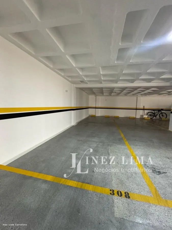 Imagem Apartamento 3 dormitórios para Venda em Itapema, Meia Praia, 4 dormitórios, 4 suítes, 5 banheiros, 3 vagas