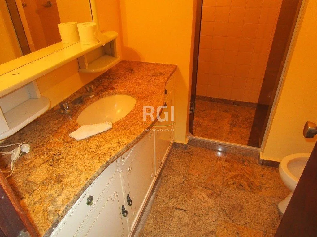 Imagem Apartamento para Venda - 145m², 3 dormitórios, sendo 1 suites, 2 vagas - Menino Deus